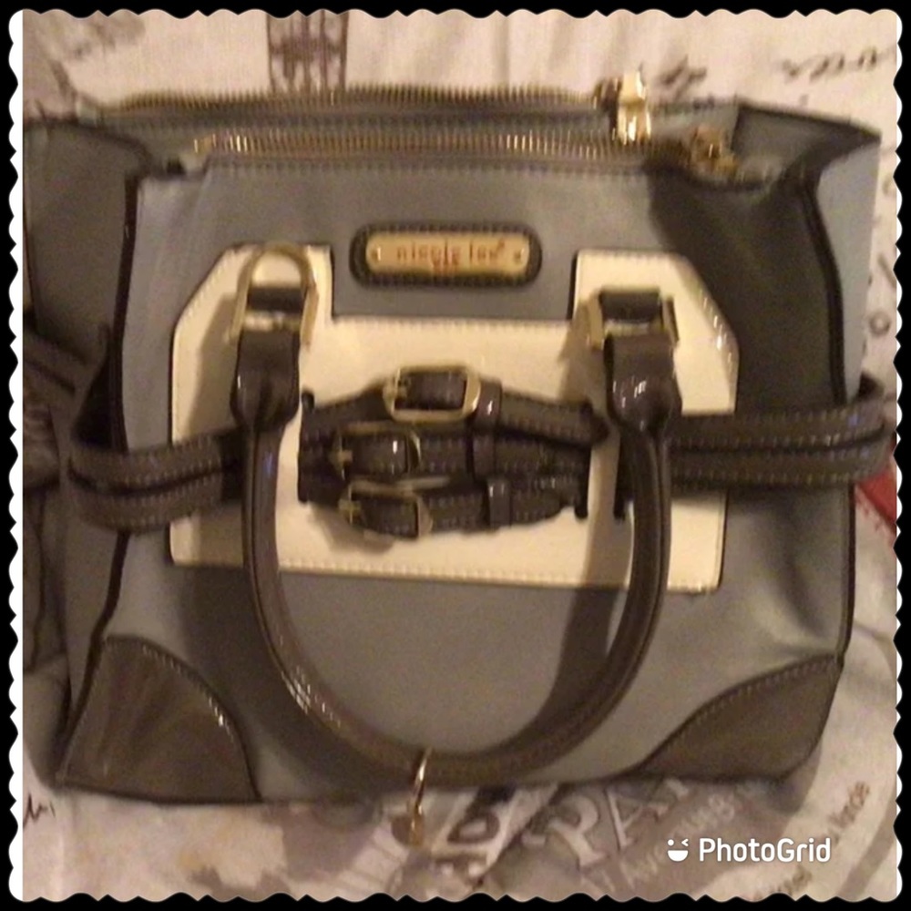 Like new purse
